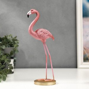 Сувенир полистоун "Розовый фламинго - важный" 28,5х8,7х8 см