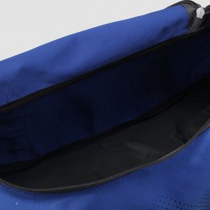 Сумка спортивная, 1 отдел на молнии, 2 наружных кармана, длинный ремень, цвет голубой