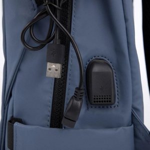 Рюкзак, отдел на молнии,3 наружных кармана, 2 боковых кармана, с USB, цвет голубой