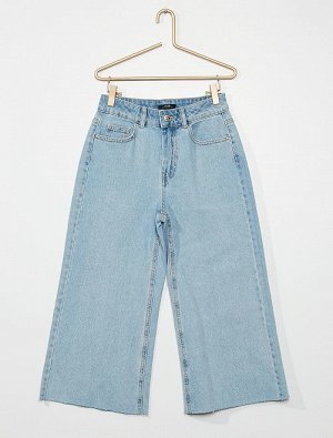 Широкие джинсовые брюки