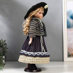 Кукла коллекционная керамика "Блондинка с кудрями, фиолетовый полосатый сарафан" 40 см