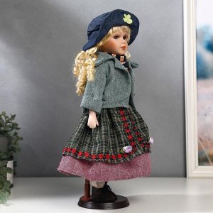 Кукла коллекционная керамика "Блондинка с косами, сарафан голуб.клетка, зелён.пиджак" 40 см