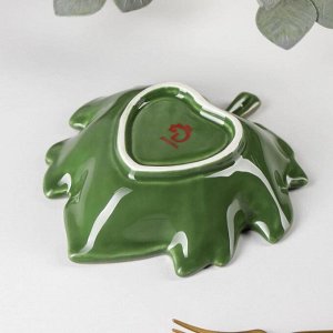 Салатник Доляна «Лист»,17,2x15,4 см, цвет зелёный