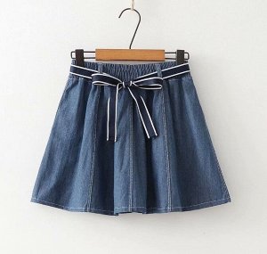 Женская джинсовая юбка-солнце , на резинке, с синей лентой, цвет синий
