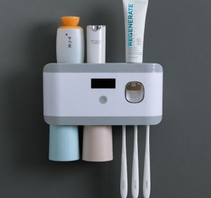 Органайзер для ванной комнаты со встроенным стерилизатором зубных щеток, 2 стакана