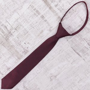 Галстук Цвет: бордовый. Комплектация: галстук. Состав: микрофибра-100%. Бренд: Svyatnyh. Длина, см: 35. Ширина, см: 6. Фактура: узор.