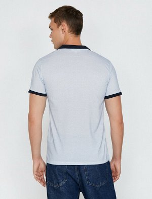 футболка Материал: %100 Хлопок Параметры модели: рост: 190 cm, грудь: 75, талия: 45, бедра: 70 Надет размер: M