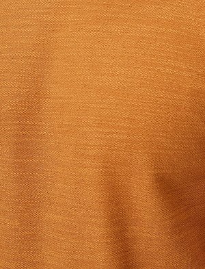 футболка Материал: Ana Kumas %60 Полиэстер | %40 Хлопок Параметры модели: рост: 188 cm, грудь: 99, талия: 75, бедра: 95 Надет размер: L