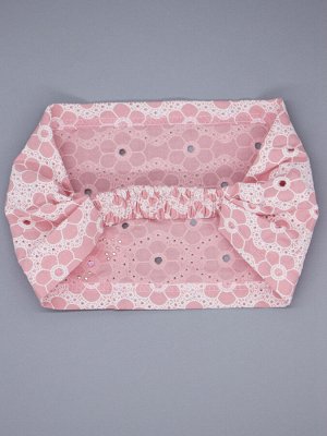 Косынка для девочки на резинке, цветочный узор, сбоку ажурный розовый бантик с бусинами, пудровый