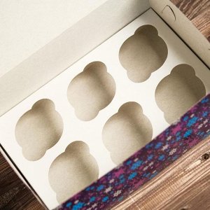 Коробка на 6 капкейков "Снежинки", 25 х 17 х 10 см