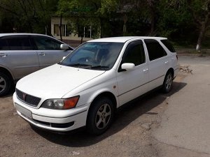 Ковры салонные Toyota Vista 1 ряд диван 2WD (1998 - 2003) правый руль