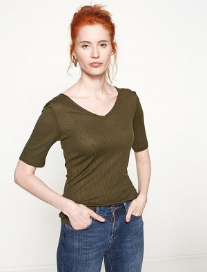 Футболка-лапша хаки из вискозы