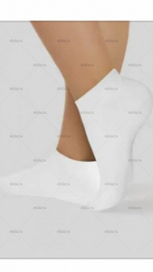 Белые женские носочки укороченные    