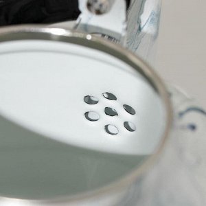 Чайник эмалированный «Элемент», 2,5 л, цвет бело-голубой
