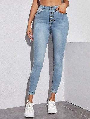 Модные джинсы на пуговицах