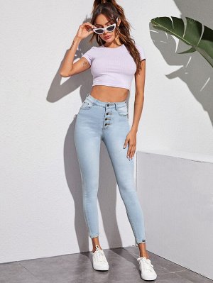 Однобортные короткие джинсы