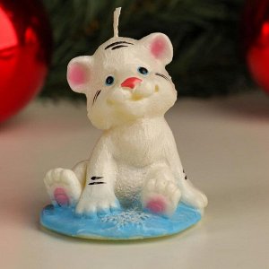 Свеча новогодняя декоративная "Тигренок со снежинкой", микс