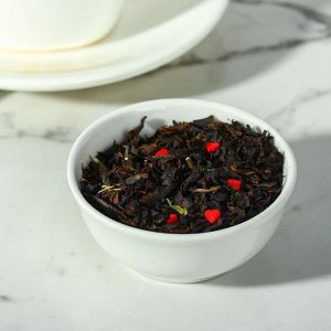 Чай чёрный «Попробуй счастье», с мятой и клубничными сахарными сердечками, 60 г.