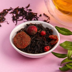 Чай чёрный в тубусе «Самой прекрасной», вкус: ягодная фантазия,100 г