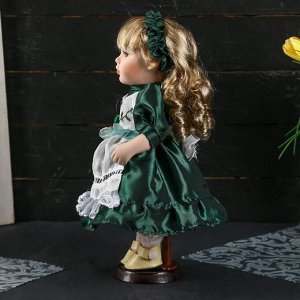 Кукла коллекционная керамика "Василиса в тёмно-зелёном платье с фартуком" 30 см
