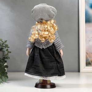 Кукла коллекционная керамика "Блондинка с кудрями, наряд в полоску и берете" 30 см