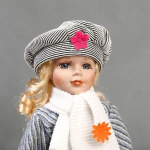 Кукла коллекционная керамика "Блондинка с кудрями, наряд в полоску и берете" 30 см