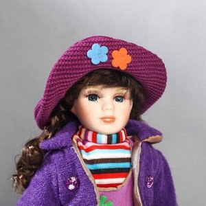 Кукла коллекционная керамика "Брюнетка с кудрями, в фиолетово-сиреневом наряде" 40 см