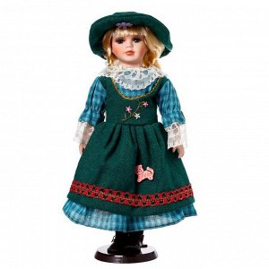 Кукла коллекционная керамика "Блондинка с косами, зелёный сарафан и платье в клетку" 40 см