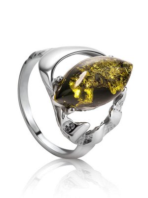 Оригинальное кольцо «Рапсодия» из серебра и янтаря зелёного цвета