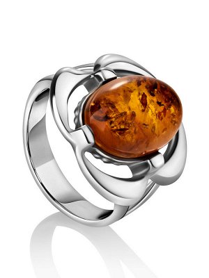 Серебряное кольцо с янтарем коньячного цвета «Фиалка»
