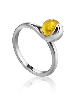 Необычное кольцо из серебра с лимонным янтарём «Лея»