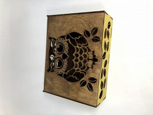 Шкатулка с совой резная