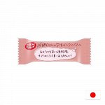 KitKat Gap Jikan Almond &amp; Cranberry Ruby 15g - Японский КитКат в рубиновом шоколаде с миндалем и изюмом. 1шт