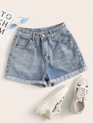 Модные джинсовые шорты