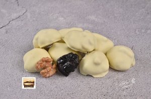 Чернослив с Грецким орехом в БЕЛОЙ шоколадной глазури 100гр