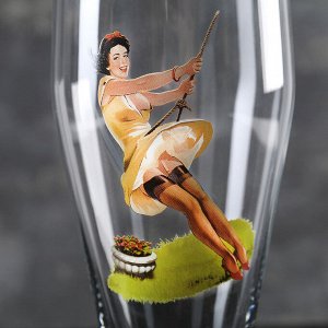 Пивной стакан Pin-up Beer, 500 мл, стекло, рисунок МИКС