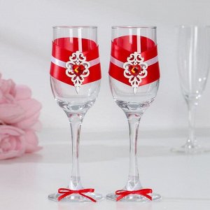 Набор свадебных бокалов "Прага", ручной работы, белый-красный, 6х6х20,5 см, 2 шт.
