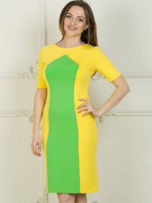 Платье Летнее красивое платье. Из трикотажного полотна  Расцветка жёлтое с зелёной вставкой. Размер с 42 по 58. Длинна в 40 р. 97 см., в 50 р. 105 см.  Рост модели - 164 см. размер модели - 42 и рост 