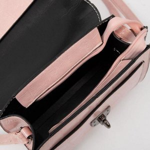 Сумка-мессенджер, отдел на клапане, наружный карман, длинный ремень, цвет розовый