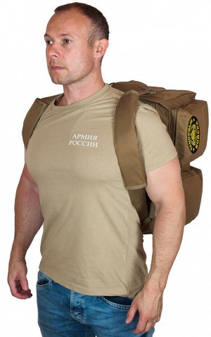Армейская надежная сумка-рюкзак с нашивкой Танковые Войска - НЕ УПУСКАЙ горячую возможность!!! Цвета камуфляжа Хаки-песок для любых путешествий и командировок!