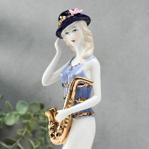 Сувенир керамика "Девушка с саксофоном и собакой" 30х8х8 см
