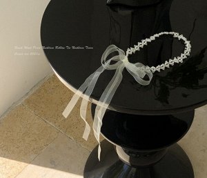 Повязка-чокер для волос с декором в виде бисера, цвет белый