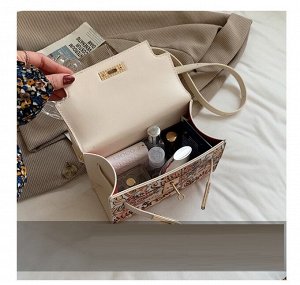 Женская сумка с клапаном, принт "Граффити", цвет молочный