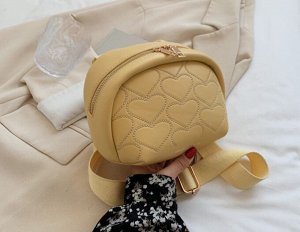 Женская округлая сумочка, принт "Сердечки", цвет желтый