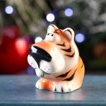 Сувенир &quot;Тигр Царапик&quot;, 4,5х6х6 см, подглазурная роспись