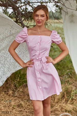 Романтичное платье нежно-розового оттенка