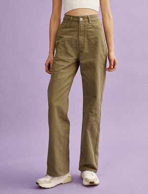 брюки Материал: %100 Хлопок Параметры модели: рост: 175 cm, грудь: 76, талия: 58, бедра: 1 Надет размер: 36