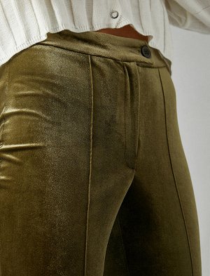 брюки Материал: %95 Полиэстер, %5 эластан Параметры модели: рост: 179 cm, грудь: 80, талия: 64, бедра: 90 Надет размер: 36