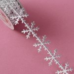Лента декоративная фигурная «Снежинки», 25 мм, 9 ± 0,5 м, цвет серебряный