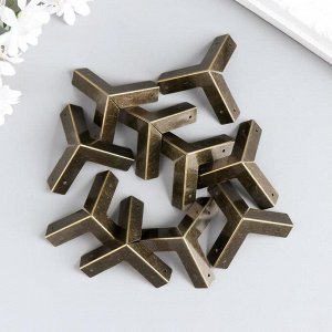 Уголок (накладка) для шкатулок, металл, 3x3x3 см